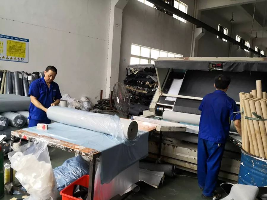 皮革車間廢氣異味用什么設(shè)備處理？
